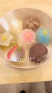 フラワーおはぎ専門店 oh!huggy!! 豊洲千客万来店（オーハギー）
