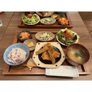 ii-ma（イイマ）