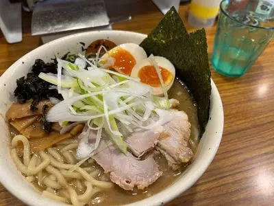 らーめん かいじ 泉店