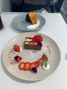 9we cake+coffee（キュウイ ケーキ+コーヒー）