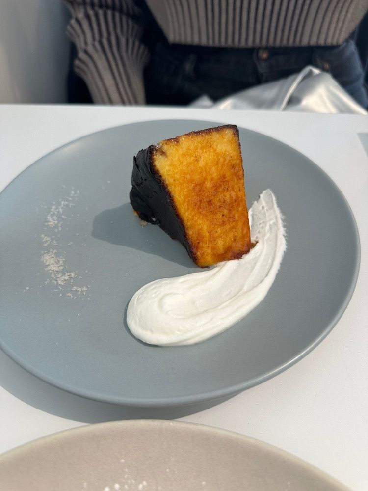 ten_ten602の福岡グルメさんが投稿した9we cake+coffee（キュウイ ケーキ+コーヒー）に関する口コミの画像