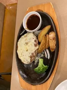 ヴィクトリアステーション 小樽稲穂店