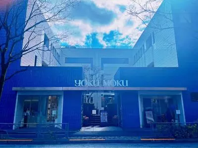 ヨックモック 青山本店（yoku moku）