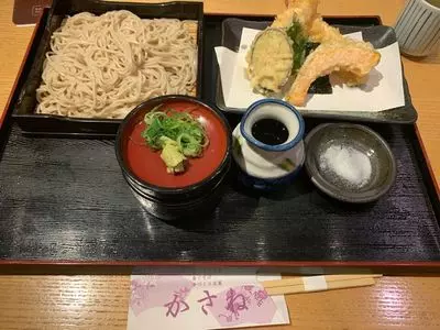 香りそばと手づくり豆冨 かさね 大丸梅田店