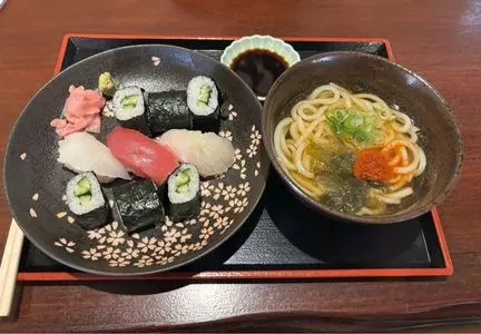 手打ちうどん錦 上手野 総本店