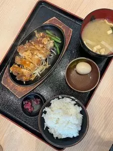 お食事処 くろだるま 木の葉モール橋本店