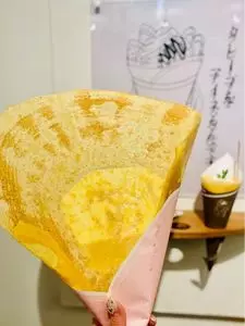 クレープをアイスるんです