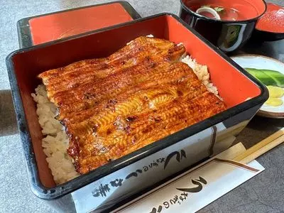 うな善（うなぜん）