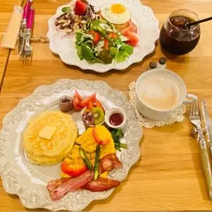 Honey Hunt Cafe 1枚目
