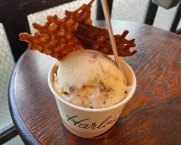 ハーロウ アイスクリームショップ(Harlow icecream shop) 2枚目