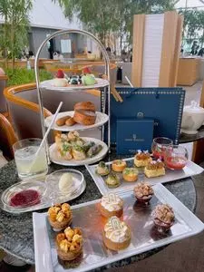 ピーク・ラウンジ