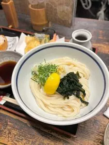 うどん 兎麦 阪急三番街店（umugi）