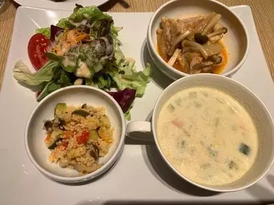 ベーカリー テーブル 岡本店（Bakery Table【旧店名】シェ ドンク）