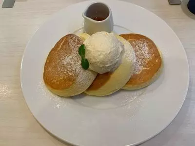 幸せのパンケーキ 梅田店