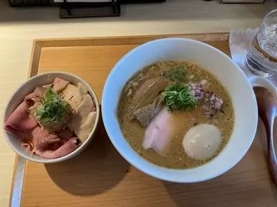 Sagamihara 欅（ケヤキ）