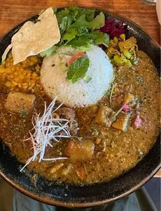 創作カレー　MANOS