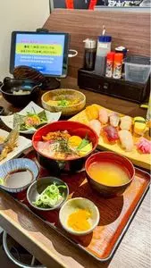スシ海鮮酒場 おか長 阪急三番街店