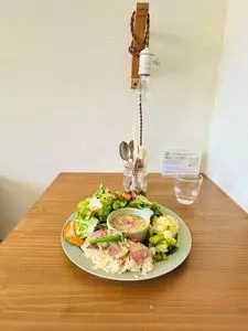 カフェ&マーケットくまと文鳥