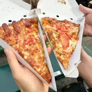 ピザーラエクスプレス 甲子園球場内野店