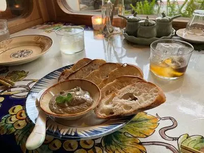 L’Atelier de Stand Banh Mi（ラトリエ ドゥ スタンドバインミー）