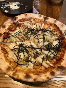 CONA 新宿三丁目店（コナ）