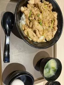伝説のすた丼屋 中野店