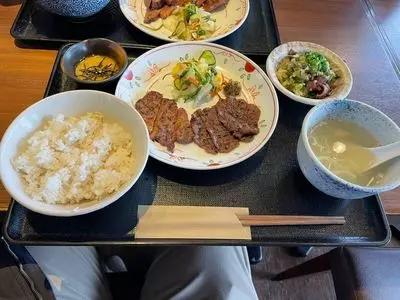 牛たん焼き 仙台辺見 逗子店