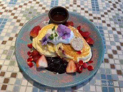 ALL DAY CAFE & DINING The Blue Bell