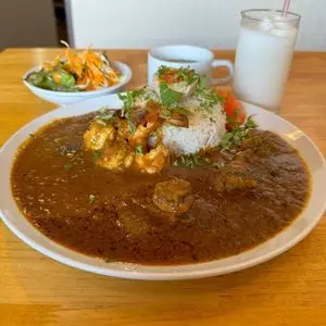 SPICY CURRY KUSUKUSU 白壁店