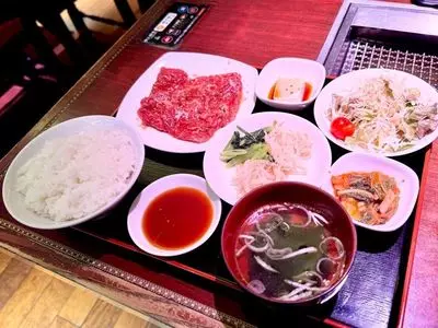 大山飯店　 駅前店