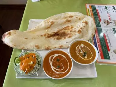 ルンビニ（LUMBINI）