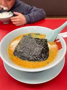 山岡家 春日部店（やまおかや）