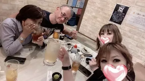 梅田まぐろ市場