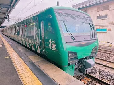 リゾートしらかみ