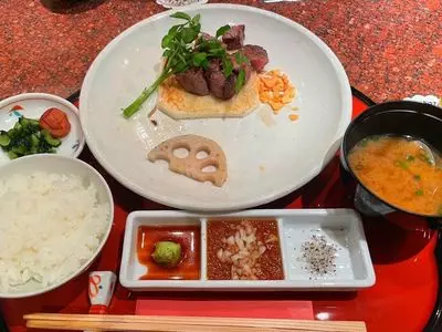 土肥亭（ドイテイ）
