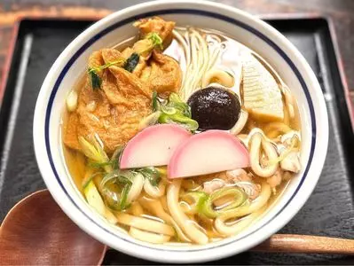 うどん 兎麦 阪急三番街店（umugi）