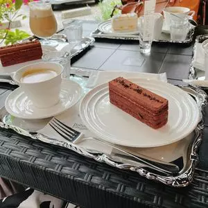 ホーフベッカライ エーデッガー・タックス 京都店（Hofbäckerei Edegger-Tax）