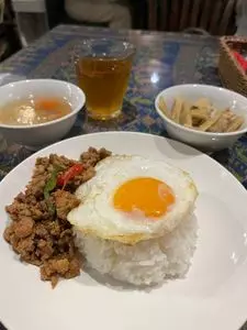 ティーヌン 青山店（TINUN）