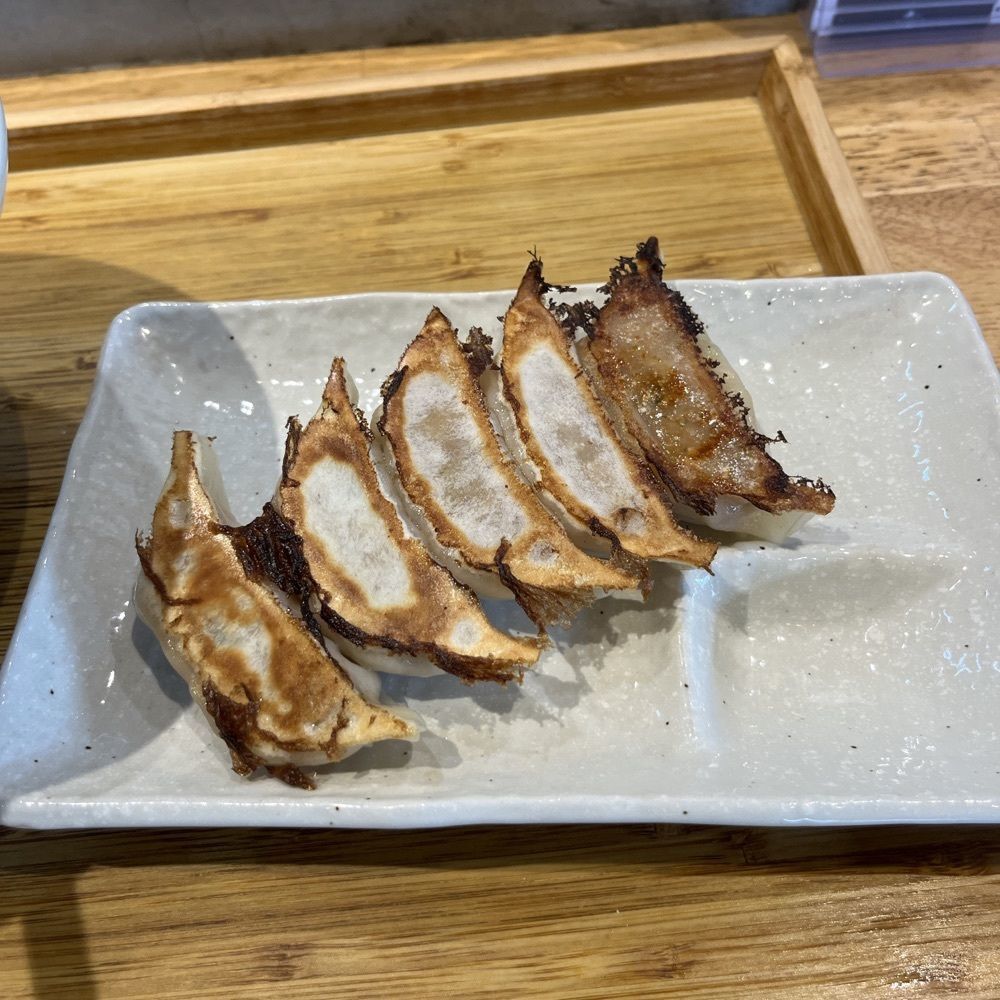 ロッシフミさんが投稿した淡麗醤油らぁ麺 鶏松に関する口コミの画像