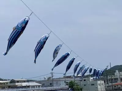渡久地港