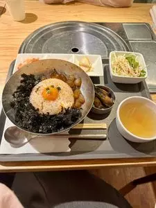 9''36 渋谷店（ギュウサム）