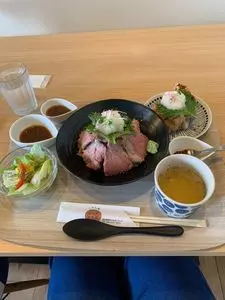 ごはん屋 ココデエエガ