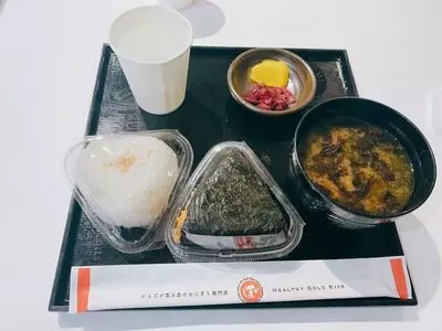 金のおにぎり専門店 ぼんたぼんた LINKS UMEDA店
