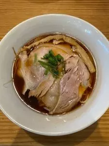 ラーメン ニューヨーク ニューヨーク（ラーメン NewYork × NewYork）