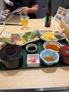 THE。一休（ザ。一休）