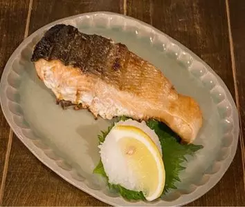 しゃけ小島 本店