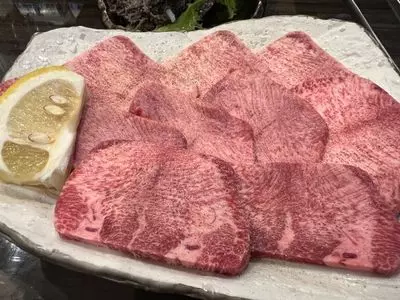 焼肉桜坂