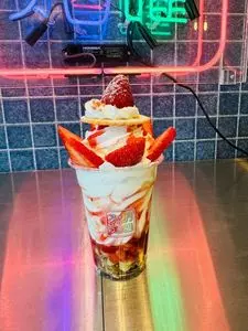 月曜からアイス 埼玉店