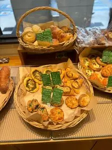 デ・トゥット・パンデュース エキマルシェ大阪店（de tout Painduce）