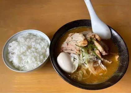 らーめん　こもり家